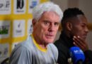 UBroos ukhuluma ngesimo sabadlali abaphakathi kwakhona